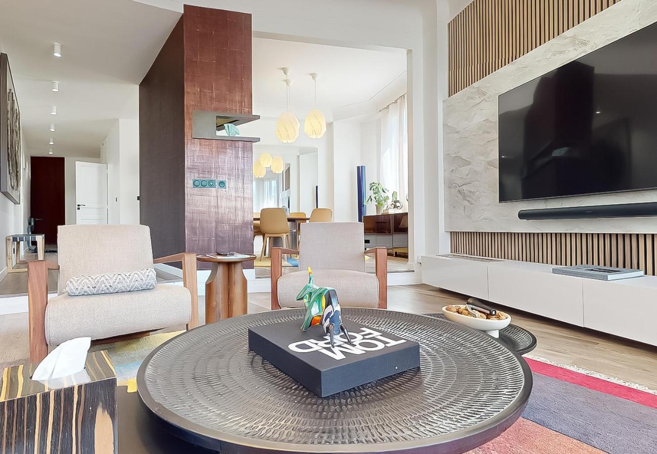Signature Champs Elysees Париж Экстерьер фото