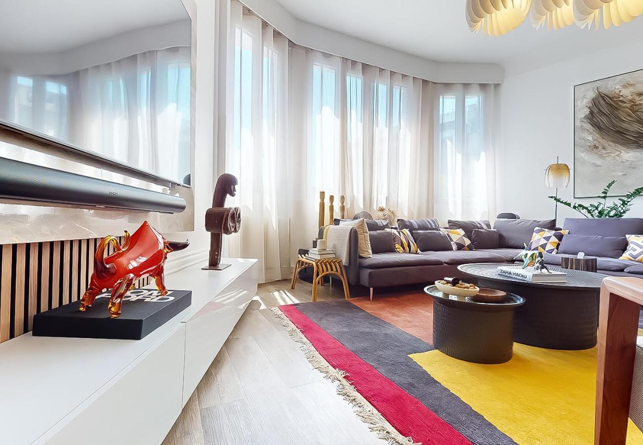 Signature Champs Elysees Париж Экстерьер фото