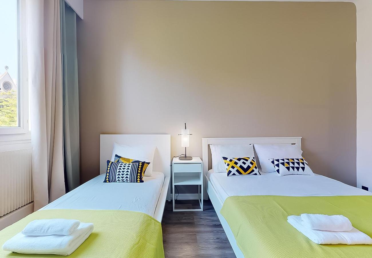 Signature Champs Elysees Париж Экстерьер фото